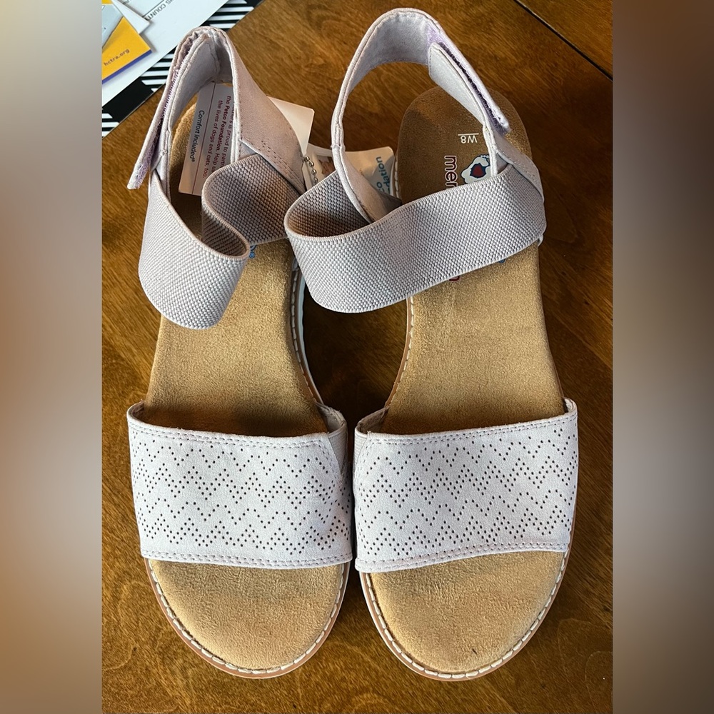 BOBS Skechers Women's Sandals Memory Foam Light Lavender New With Tags